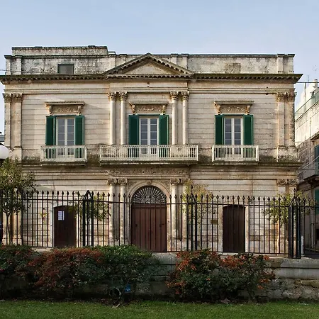 Palazzo In Apartment
