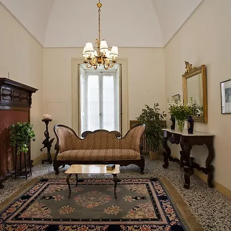Palazzo In شقة أوستوني